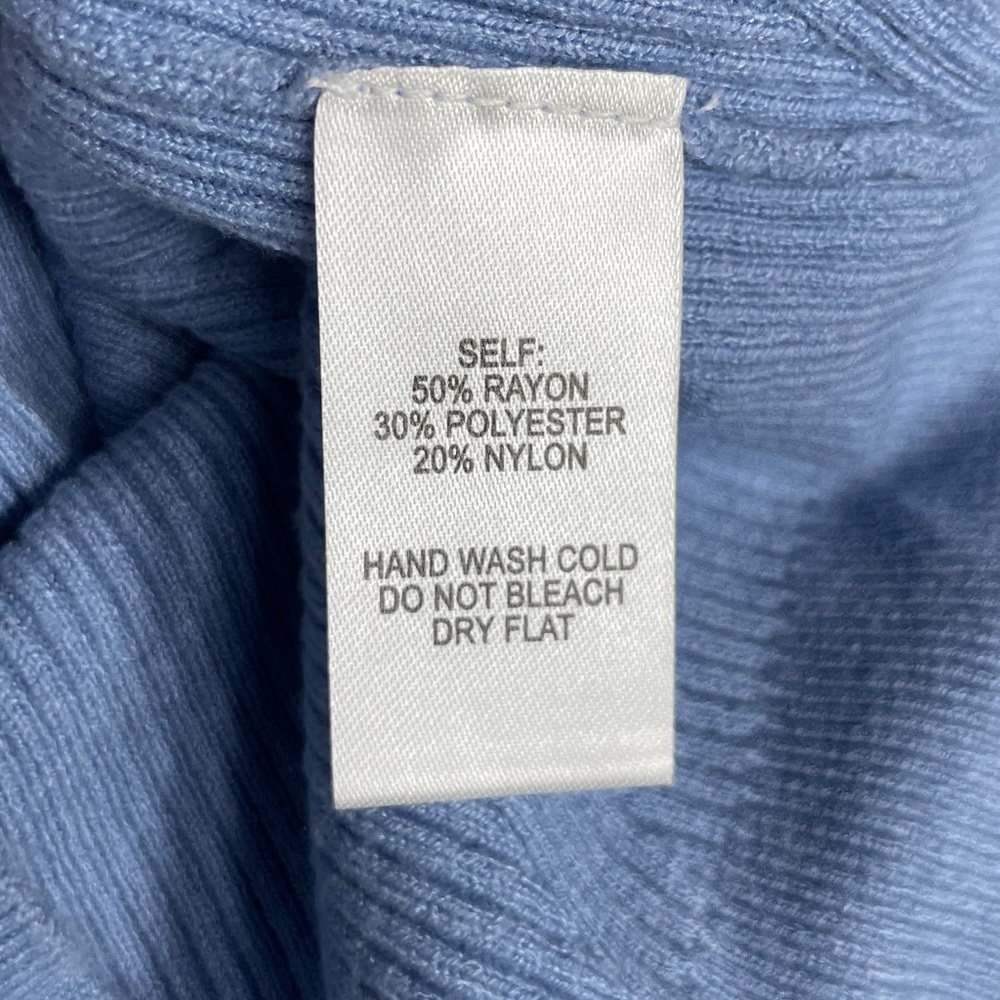 Lulus sweater - Picture 6 of 6